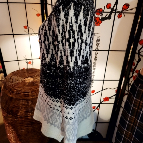 MERONA HEAVY CARDIGAN KNIT "SKI SWEATER" IN BLACK WHITE GREY DESIGNED ART - Picture 8 of 10